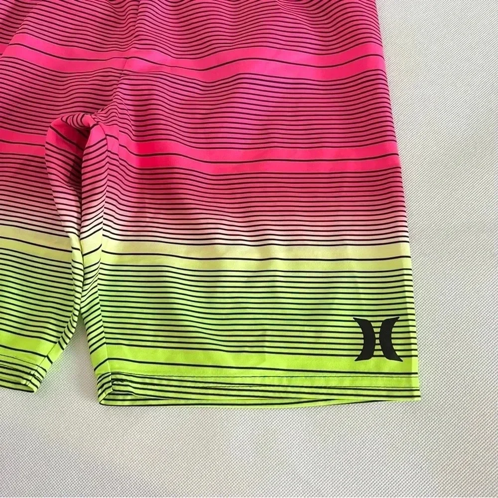 Hurley Swim Trunk Shorts Size Medium  (10-12) YRS Multi Color Stripes